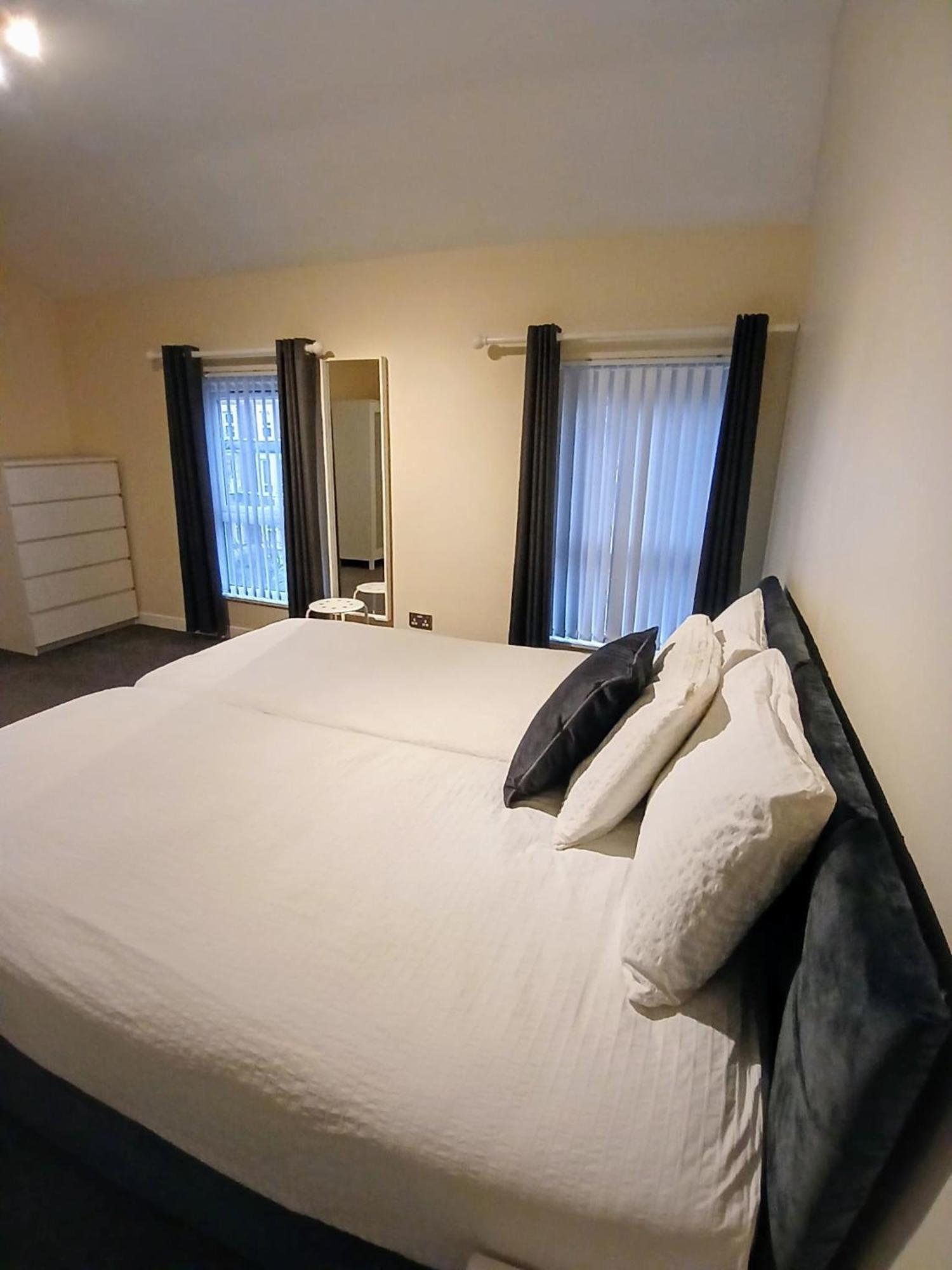 Northside Apartment Belfast